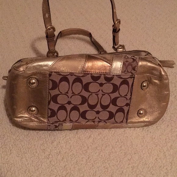 A patched Coach tote bag in gold color. - Picture 9 of 12